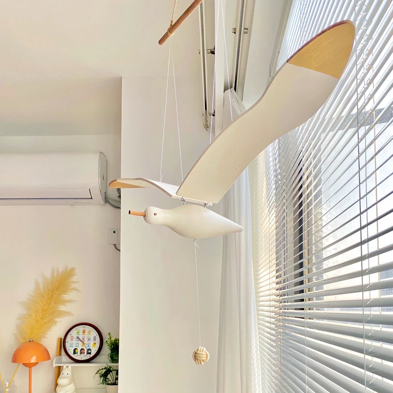 Creatieve muuropknoping vlieg  - Baby Nursery Things recensie en prijs